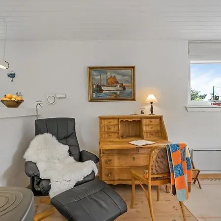 Cozy Home, Located In The Peaceful Area Of Klegod - 1038 * Ringkøbing