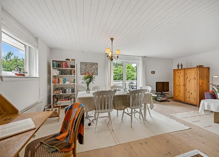 Cozy Home, Located In The Peaceful Area Of Klegod - 1038 * Ringkøbing