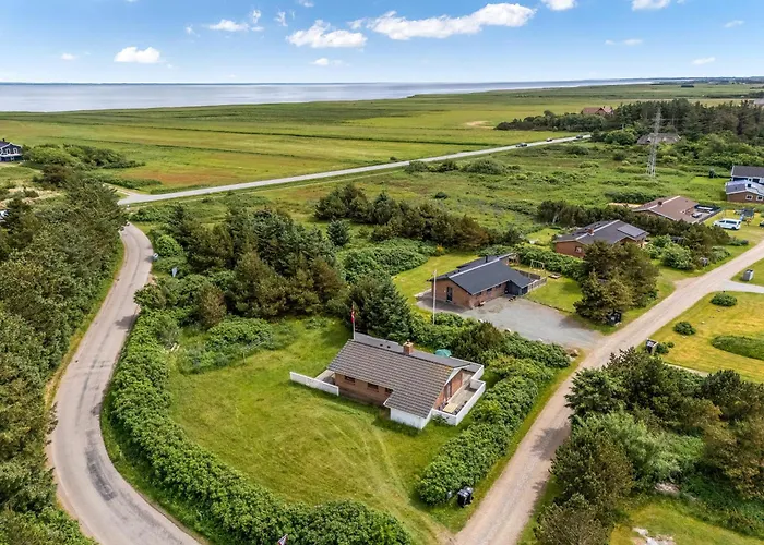 Cozy Home, Located In The Peaceful Area Of Klegod - 1038 * Ringkøbing